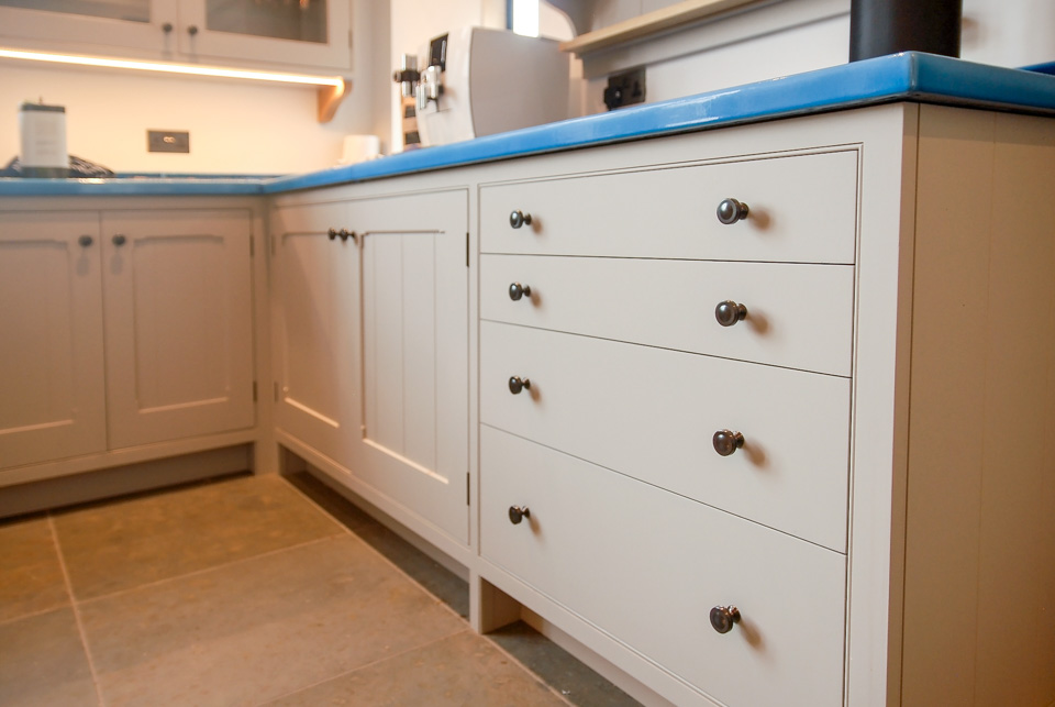 Drawers,a great addition to kitchen spaces, perfect to store items used regularly for easy access.